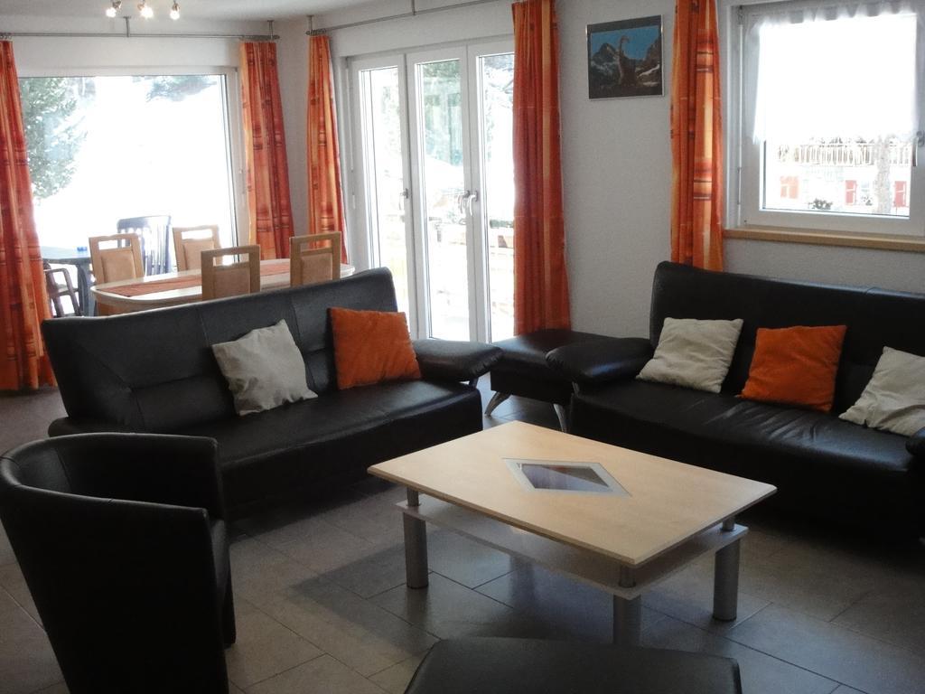 Haus Alpenstern Apartment Saas-Grund Ruang foto