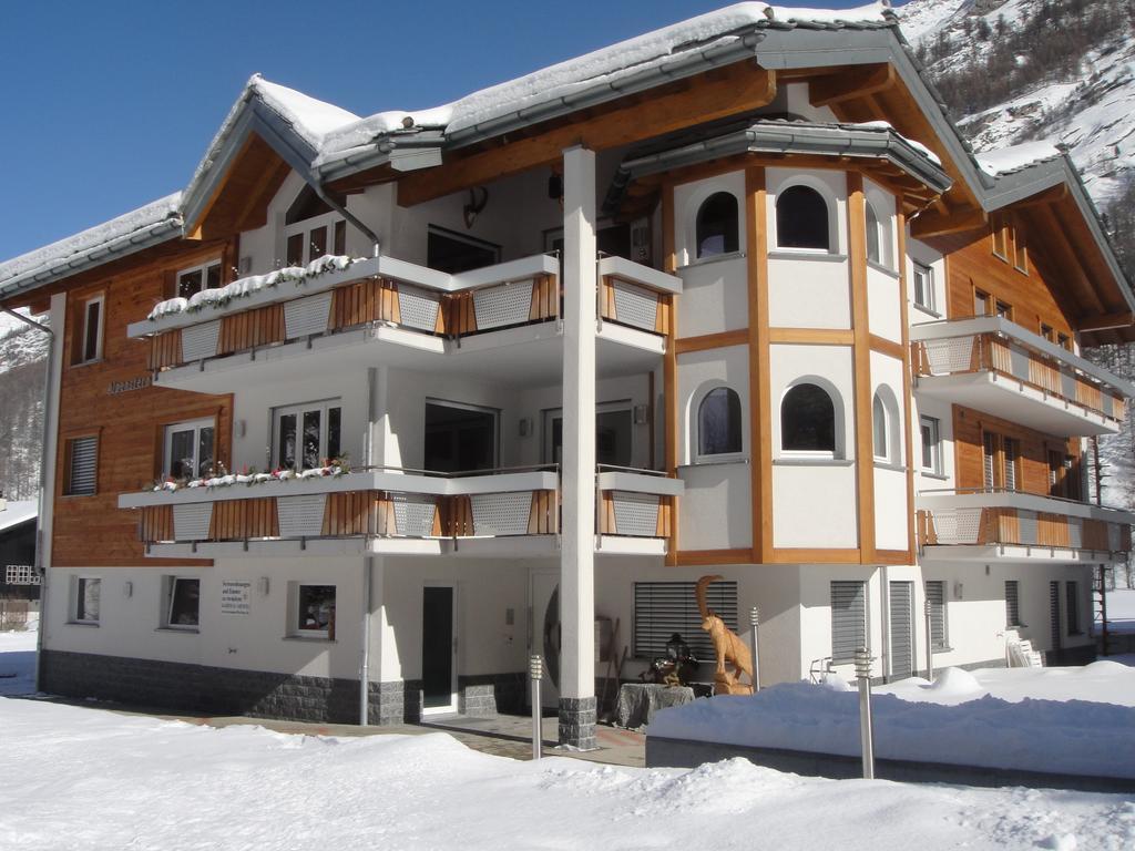 Haus Alpenstern Apartment Saas-Grund Bagian luar foto
