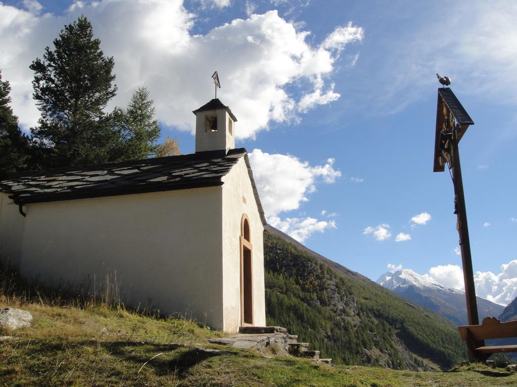 Haus Alpenstern Apartment Saas-Grund Bagian luar foto